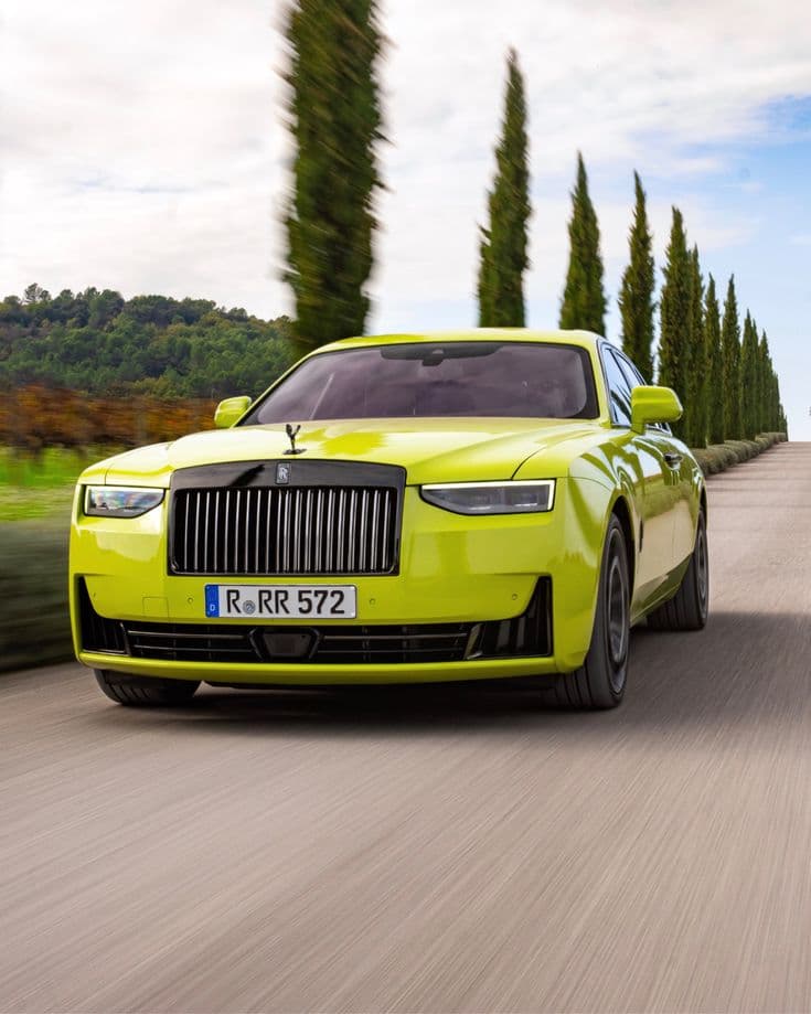 2025 Rolls Royce Ghost Black Badge Idealist