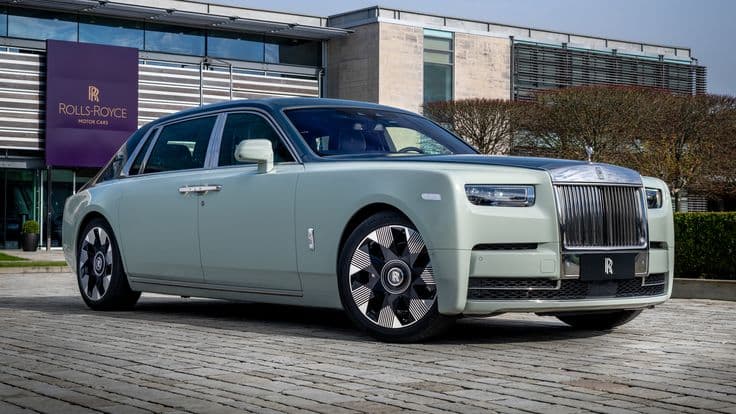 Luxury Cars Like The Rolls Royce Phantom